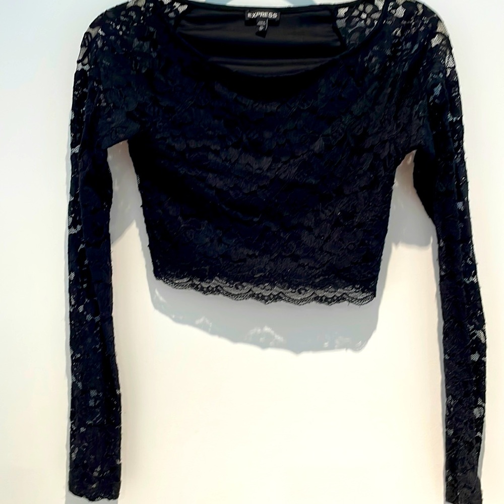 Express xs lace crop top